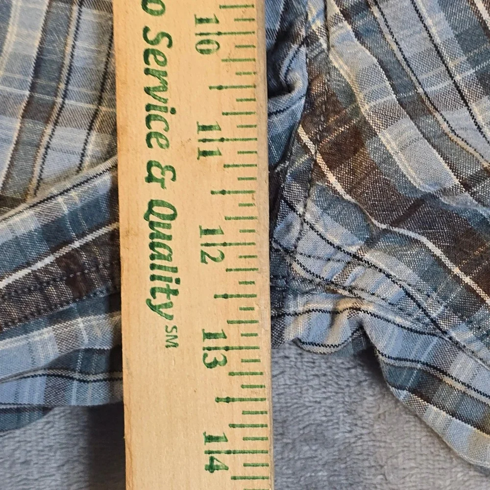 Levis these levi